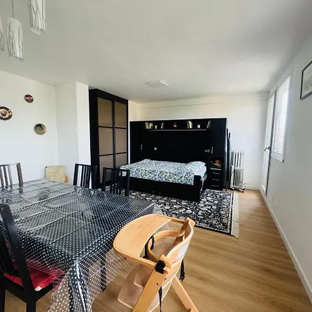 Appartement T2 17 *